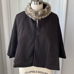 Victorian Edwardian Civil War Era Caroling Capelet with Matching Muff